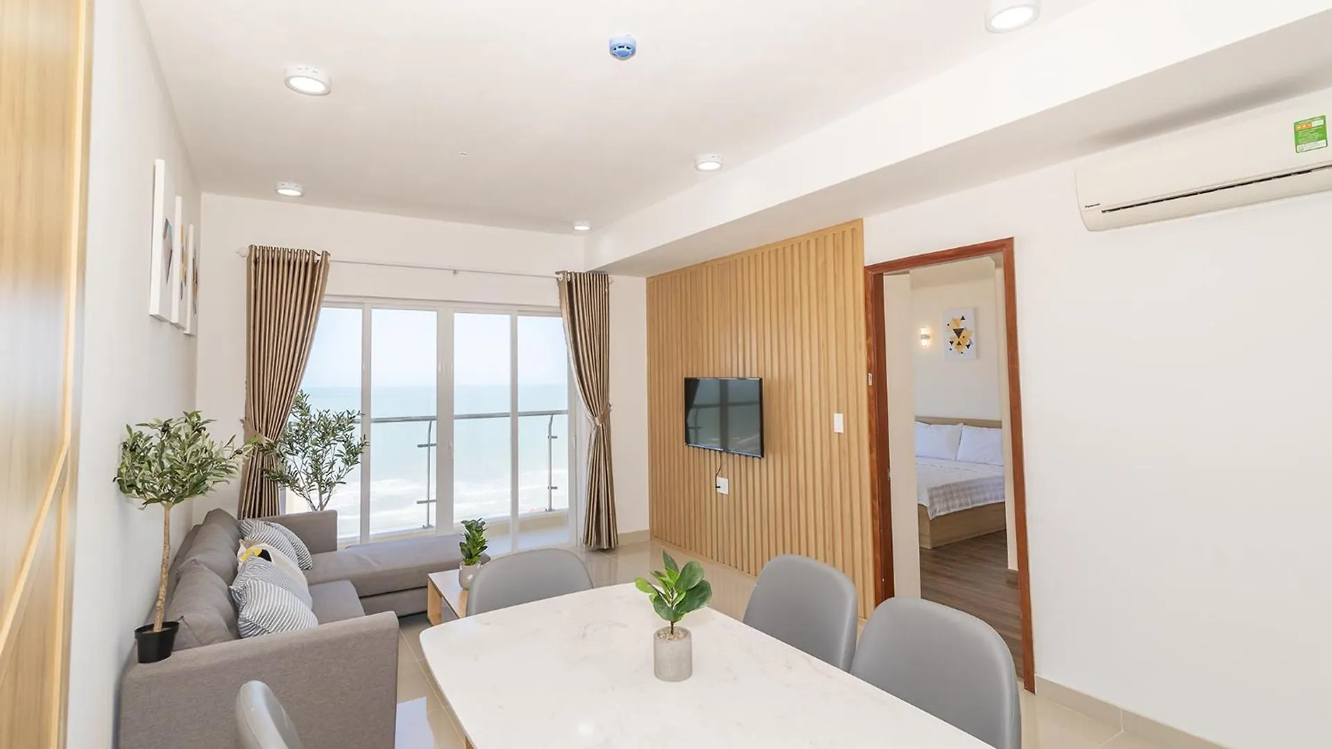 Vung Tau Palm Homestay 1 - Gold Sea Apartment Vung Tau